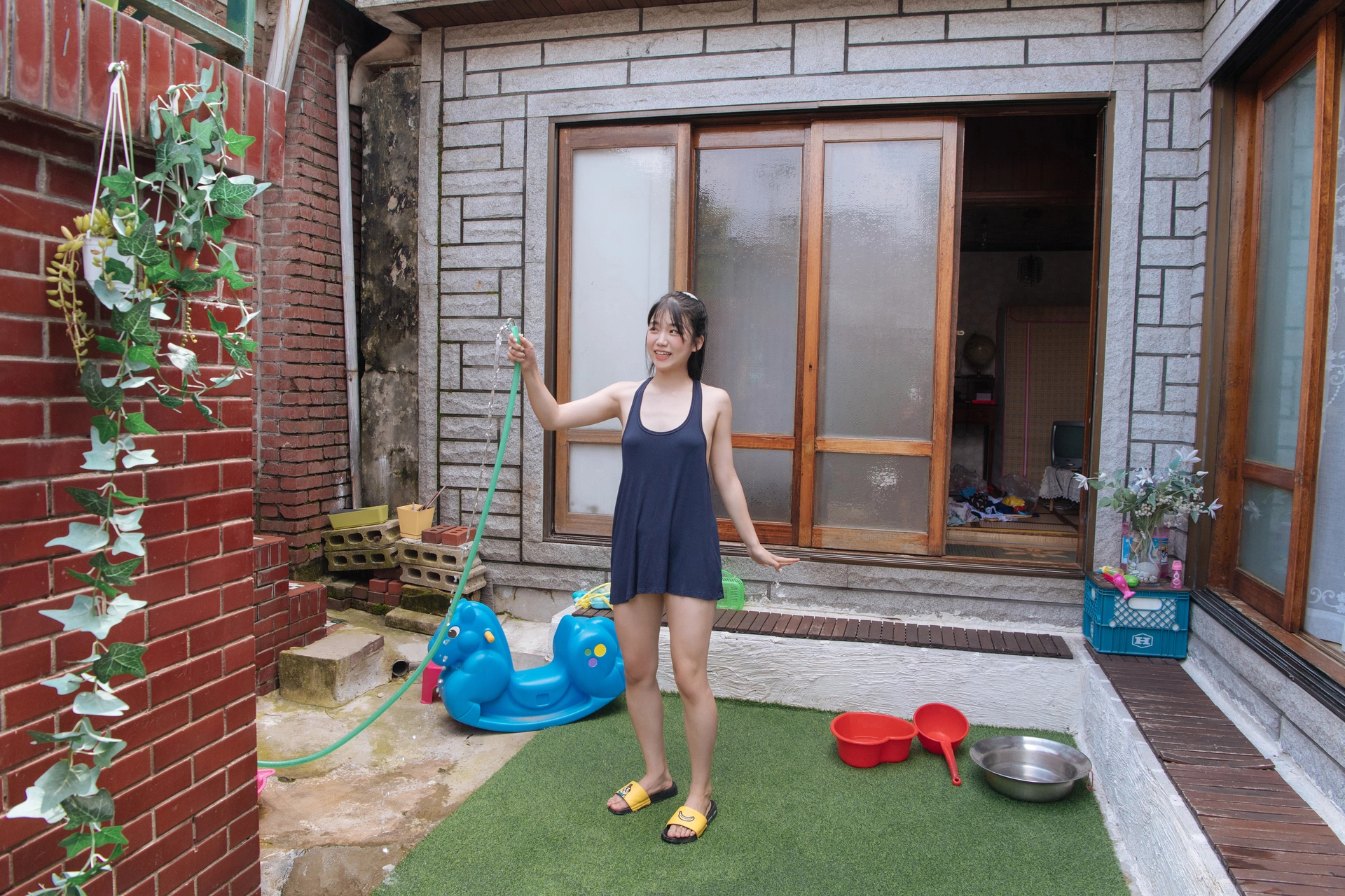 002.[MilkyBomb] Yui Vol.1 - lastsummer 2